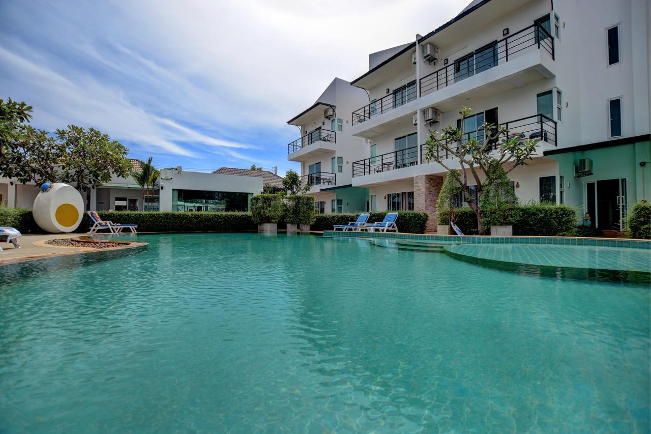 Pool Access 89 @Rawai Hotel Екстериор снимка