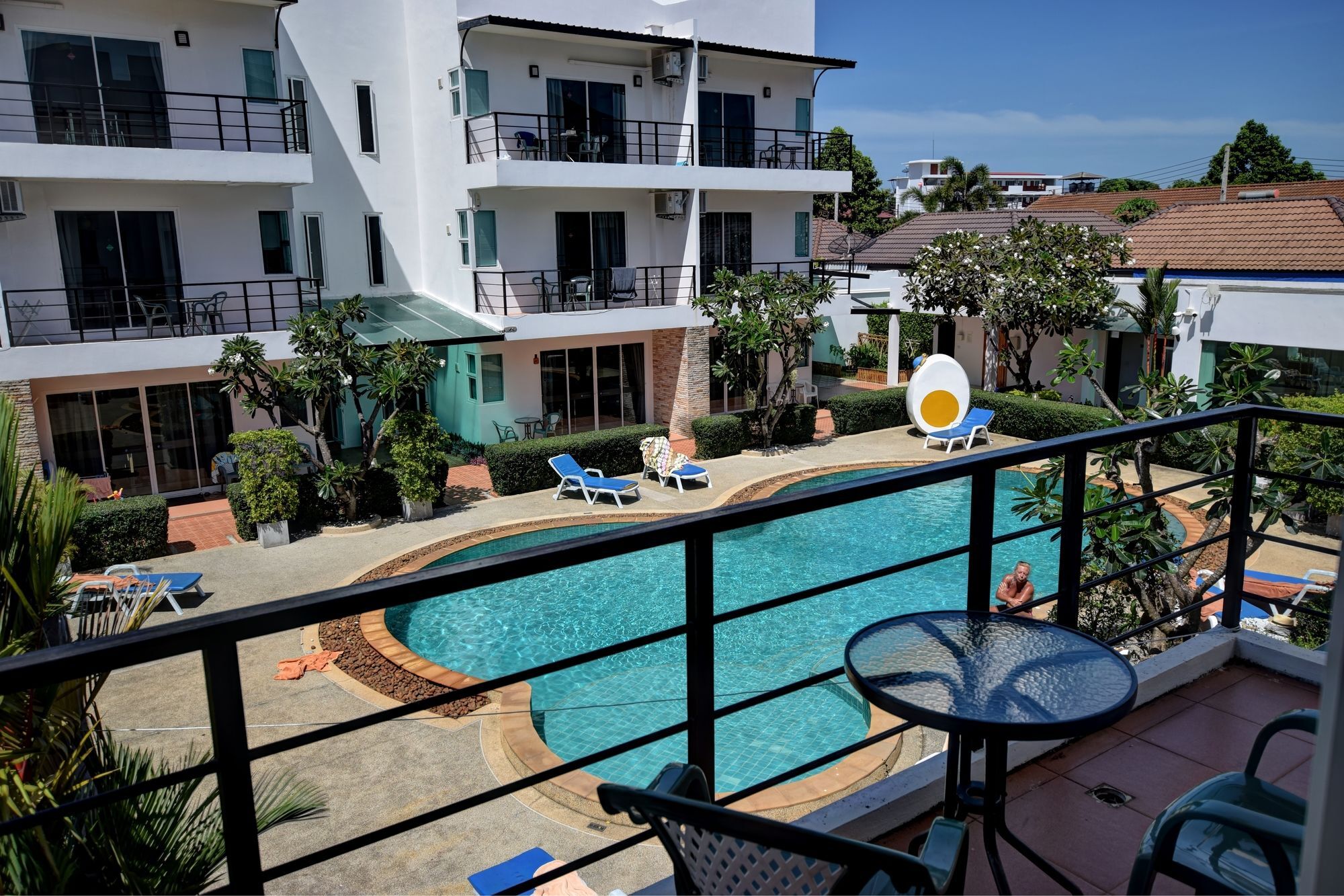 Pool Access 89 @Rawai Hotel Екстериор снимка